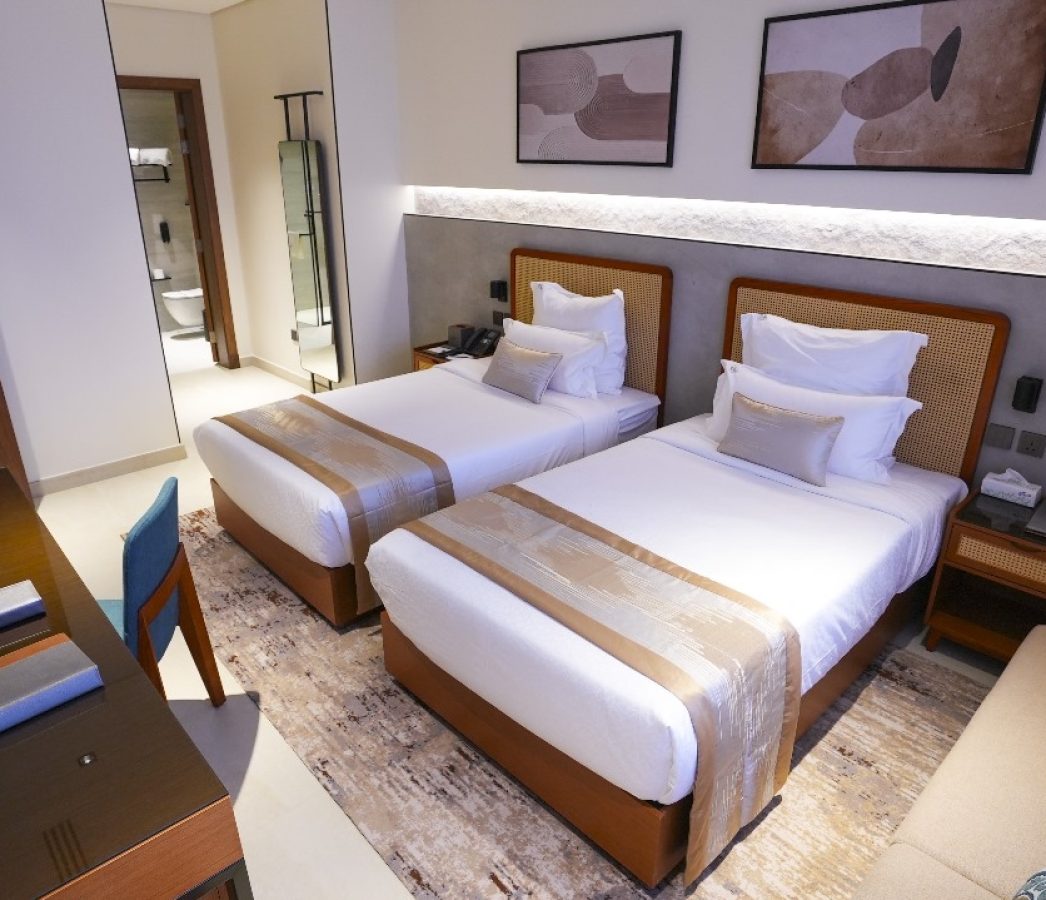 <a href="https://www.vivianparkhotels.com/ar/twin-bed-room" >غرفة بسريرين منفصلين <i class="fa fa-arrow-left"></i></a>